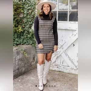 •PINK LILY•SEE THE SIGNS BLACK PLAID SQUARE NECKLINE DRESS SIZE SMALL *LIKE NEW*